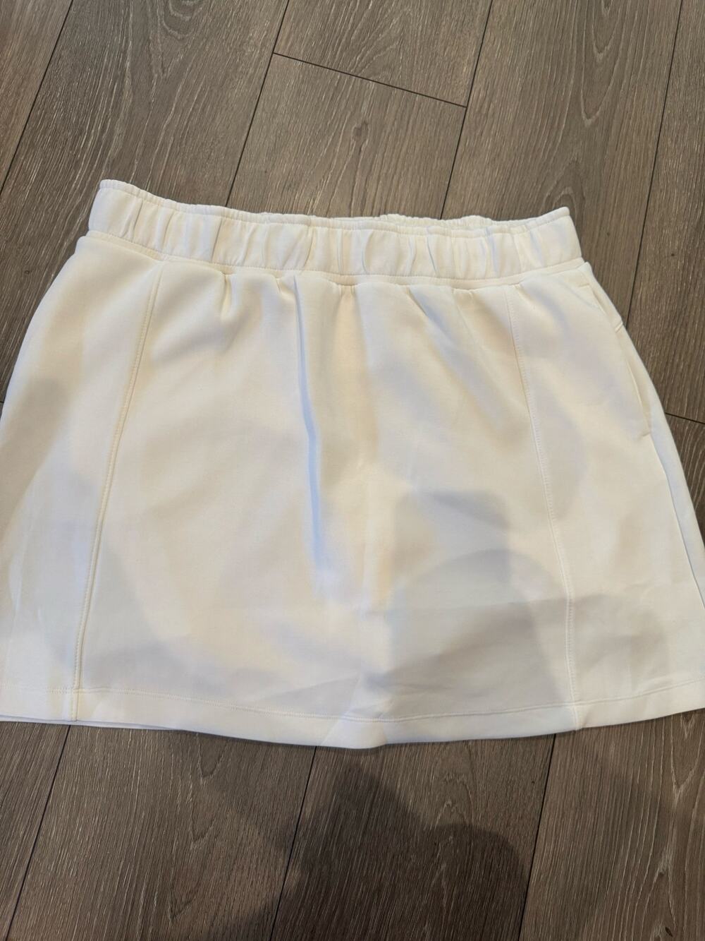 Mondetta Women’s White Athletic Skort Built-In Shorts Pockets Size Large
